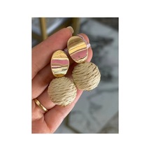 Gold Detaylı Krem Hasır Küpe