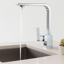 Modern Tasarım Krom Lavabo Bataryası Paslanmaz Pirinç Malzeme Uzun Ömürlü Banyo Bataryası Çok Renkli