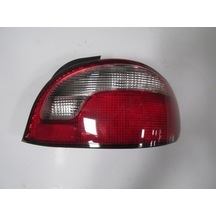 1998-2000 Hyundai Accent Stop Lambası Sağ Kırmızı-beyaz Mars Adet Oem No:9240222300