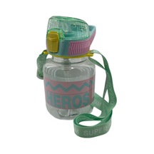 Nerox Süper Heros Kilitli Kapak Matara Suluk 670 Ml 1437 Yeşil Pembe Yeşil