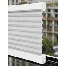 %100 Karartma Plise Perde Açık Gri Kumaş + Beyaz Profil Kasa Cam Balkon Perdesi