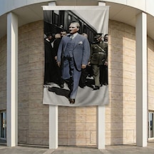 Yürüyen Atatürk Portresi Poster Bayrak Premium Raşel Kumaş Ata77 2x3m Diğer