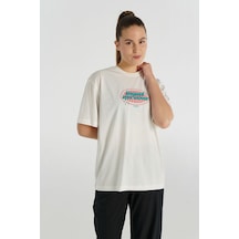 Hummel Patez Oversıze Kısa Kollu Tişört 912150-9003 Beyaz