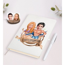 Kişiye Özel Yılın En Mükemmel Çifti Karikatürlü Beyaz Defter ve K N11.1275 Beyaz