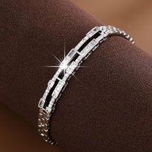 Novahub Altın Lüks Retro Hollow Mikro Kakma Zirkon Bileklik, 18+2cm, Günlük Kadın Erkek Takı Altın Novahub Altın Lüks Retro Hollow Mikro Kakma Zirkon Bileklik, 18+2cm, Günlük Kadın Erkek Takı Altın