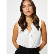 Koton Kolsuz Bluz V Yaka Fırfırlı Regular Fit Kırık Beyaz 4sak60014uw 4SAK60014UW001 Ekru