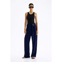 Lacivert
