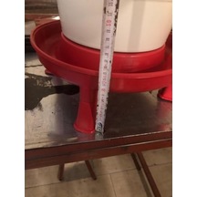 23 Litre Kapasiteli Tavuk Ve Kaz Suluk, Ayaklı Tasarım