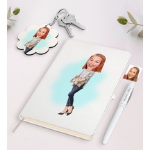 Kişiye Özel Kadın Karikatürlü Beyaz Defter Kalem Ve Anahtarlık He N11.4831