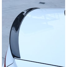 Audi A4 B9 Spoyler. Anatomik Parlak Siyah