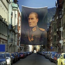 Üniformalı Gazi Mustafa Kemal Atatürk Poster Cephe Bayrak - 4x6 Metre 1