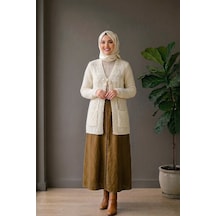 Yumoş Ponpon Bağlamalı Yelek - Standart