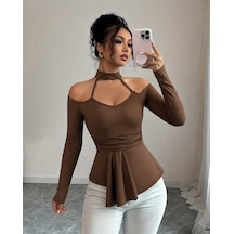 Veraura Lifestyle Kadın Omuzlardan Açık Yarı Balıkçı Yaka Uzun Kollu V Yakalı Onu Pileli Viskon Bluz kahverengi