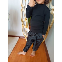 Siyah