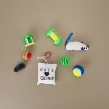 Kpmm 8'li Kedi Oyuncağı - Asorti