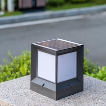 15 X 19 Cm, 30 Watt, Kumandalı, Güneş Enerjili Ve E27 Duylu, 3 Işık Modlu Solar Küp Bahçe Armatürü Siyah