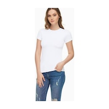 Kadın Beyaz Sıfır Yaka Likralı Kısa Kol T Shirt Yeni Sezon Beyaz