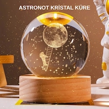 Usb Li 3d Astronot Kristal Küre Modern Uzay Temalı Gece Lambası Çok Renkli