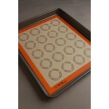 Silikon Fırın Matı 30x40 Cm Yapışmaz Hamur Pasta Pişirme Altlığı Çok Renkli