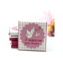 Dark Brown Hoşgeldin Kız Bebek Çikolatası İsim Yazılabilen Hediye Çikolata KBK9 72 Adet