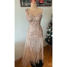 Chica Rosa Fashion Pul ve Taş İşlemeli Tek Omuz Yırtmaçlı Uzun Elbise Bronz