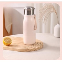 Pembe Büyük Kapasiteli Bisiklet Spor Su Isıtıcısı Kupa 316 Paslanmaz Çelik Kullanışlı Şövalye Fincan Yüksek Değerli Açık Yalıtımlı Pot 750 Ml