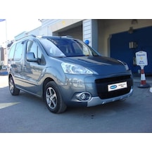 Peugeot Partner Tepee Krom Sis Farı Çerçevesi Abs 2008-2018 Arası