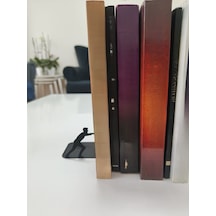 Güçlü Tasarım, Anlamlı Dokunuş: Kitap Tutucu