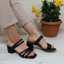 Fiyra 7010 Siyah 5cm Kare Topuk Üç Bant Bayan Terlik Ayakkabı 001