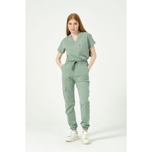 Çağla Yeşili Likralı Scrubs Kargo Cep Jogger Paça Doktor Hemşire Forması Yarasa Kol Takım Unisex