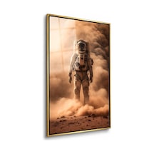 Toz Fırtınasında Astronot Gold Çerçeveli Cam Tablo
