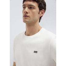 Ekru