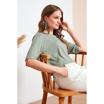 Mint Yeşili