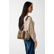 Guess Noelle Iı Kadın Omuz Çantası Hwss9672210 Kahverengi