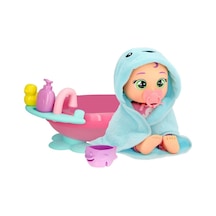 İlk Banyo Sarah