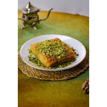 Uludağoğulları Helvacısı Fırınlanmış Antep Fıstıklı Peynir Helvası 250 Gr