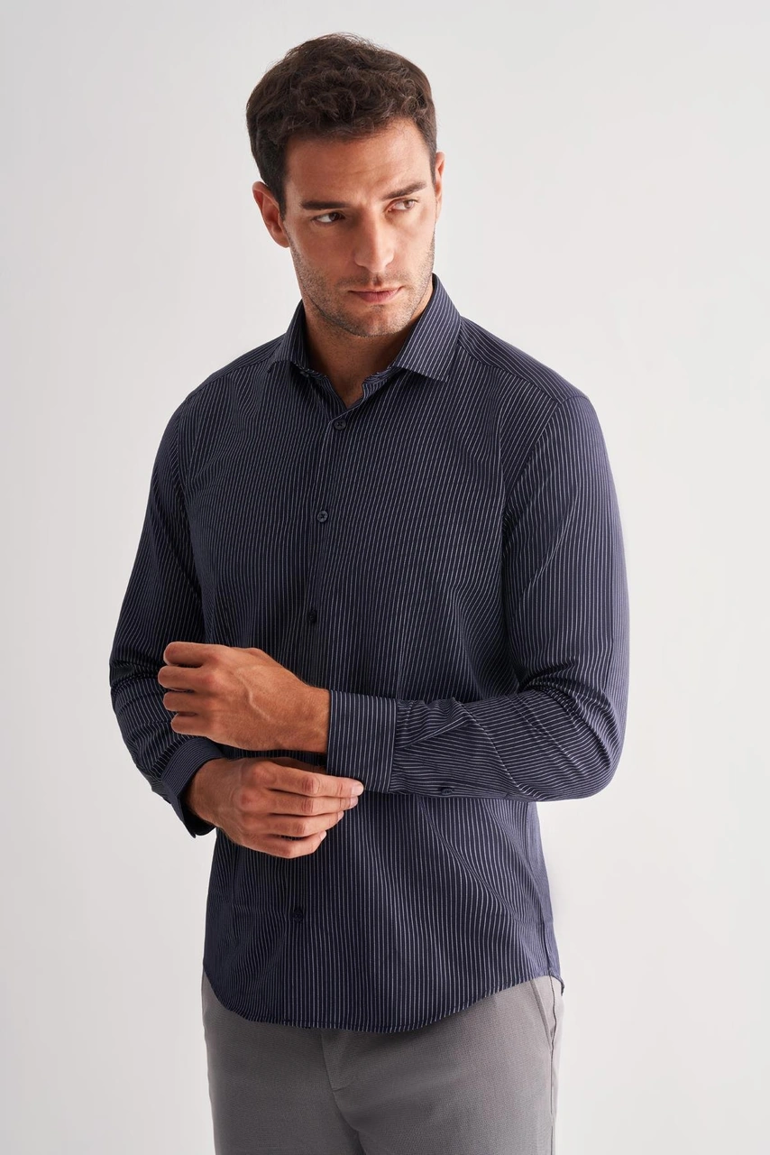 İmza Koyu Lacivert Yarım İtalyan Yaka Uzun Kol Cepsiz Slimfit Fit Classic Gömlek 1004255162 Koyu Lacivert