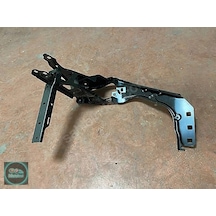 Bmw X1 - - U11 2023 Yılında Çıkan Kasa Ön Far Sacı Sağ Oem No: 51648737292