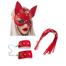 Bacio İç Giyim Fantezi Deri Seksı Kırmızı Kedi Maske Kelepçe Kırbac Seti 3 Lü