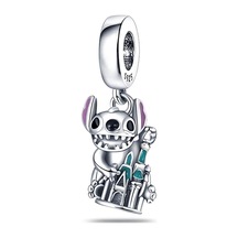 Stitch Ve Kalesi Sallantılı 925 Ayar Gümüş Charm