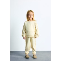 Defacto Pamuklu Regular Fit Uzun Kollu Üst Lastikli Paça Alt 2li Takım Kız Bebek I2904a526auer134 Ekru-er134