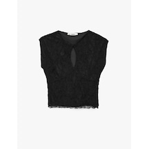 Koton Pencere Detaylı Kolsuz Hakim Yaka Slim Fit Dantelli Bluz Siyah 6sal30146ık