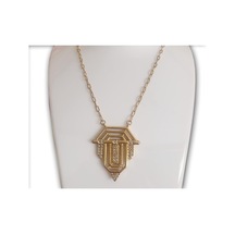 Uzel  Sarı Gold İhtişamın Gücün ve Özgüvenin Simgesi Kolye