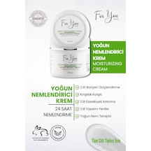 Su Bazlı Normal Ve Kuru Ciltler Için Yoğun Nemlendirici Krem Aloe Vera Hyaluronic Acid 50 Ml