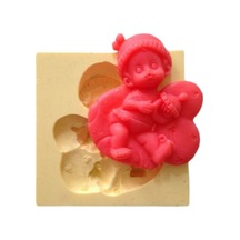Emzikli Bebek Şeklinde Silikon Pasta Ve Seker Hamuru Kalibi 6x7x2 Cm 6