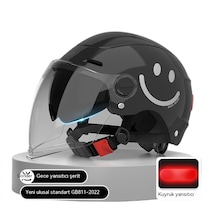 Yy SQ668 Kulak Muhafızları Çift Ayna Kuyruk Işık Açık Motosiklet Kaskı Siyah