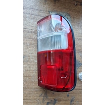 Hilux Ln145 98-05 Sağ Stop Duylu Dpo21219b4rae 8155035130