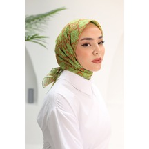 Fıstık Yeşili