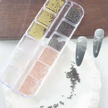 4 Renk 12li Tırnak Süsleme Parlak Metal Havyar Taşları 3 Boy Nail Art Boncukları Wn-526