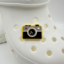 Crocs Terlik Süsü Ve Aksesuarı , Çanta Süsü Jibbitz 3d Kabartma Fotoğraf Makinası 01 Görsel Figür Aksesuar Siyah-gri-beyaz-kırmızı-sarı